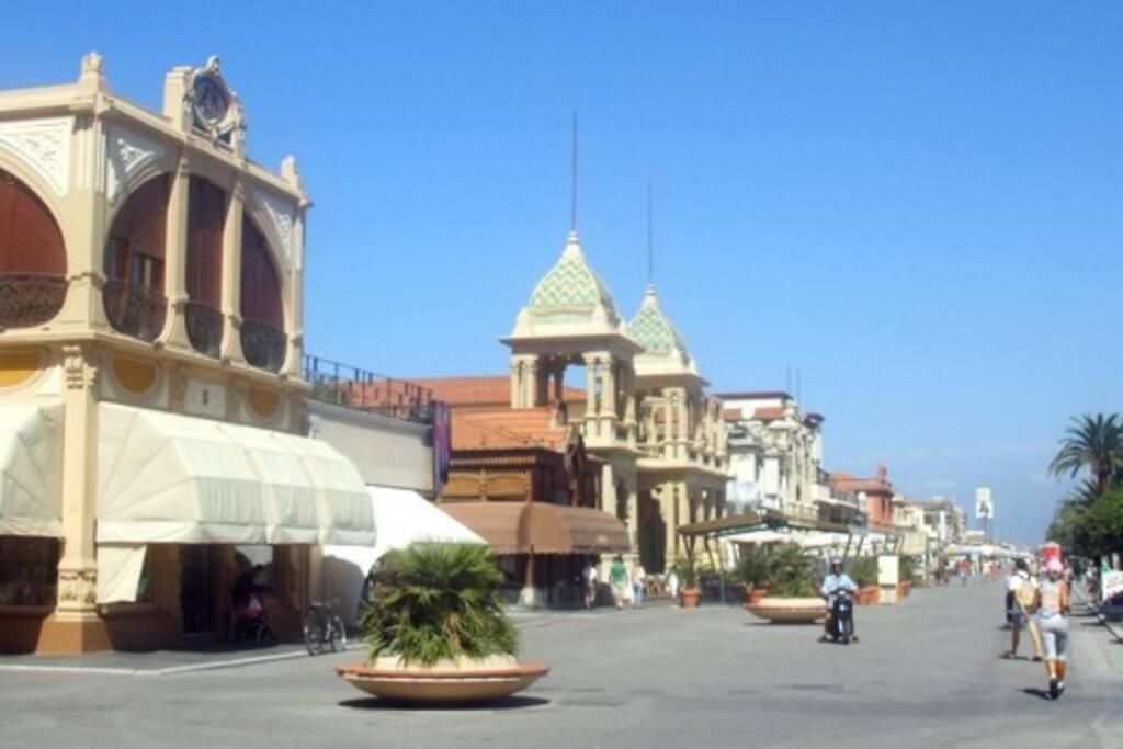 Familie Chalet In Toscane, Aan Zee, Aangeboden Door Micasatoscana Viareggio Ngoại thất bức ảnh